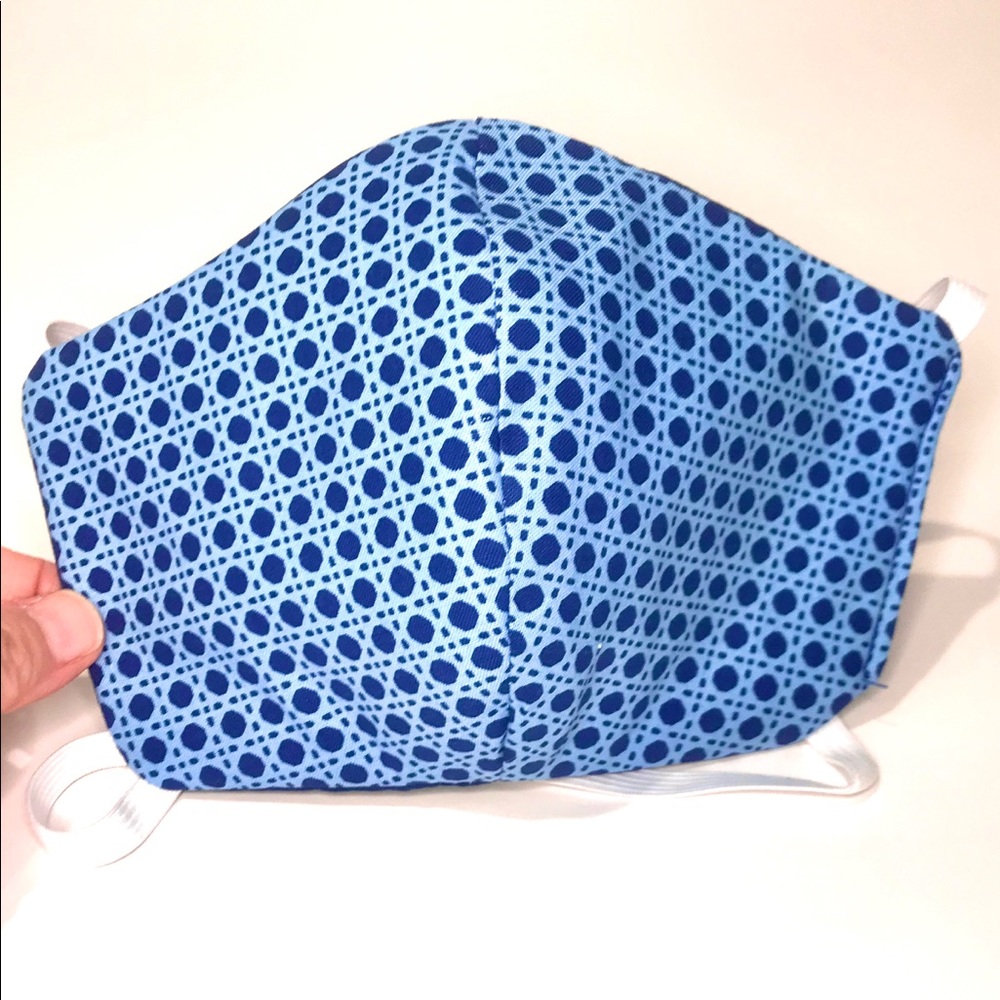 Unisex Face mask w/built in filter & elastic NWOT